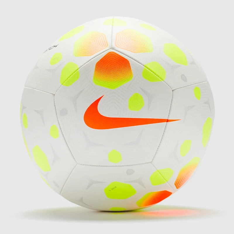Nike Pitch Football
