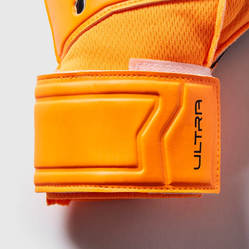 Puma Ultra Play Regular Cut