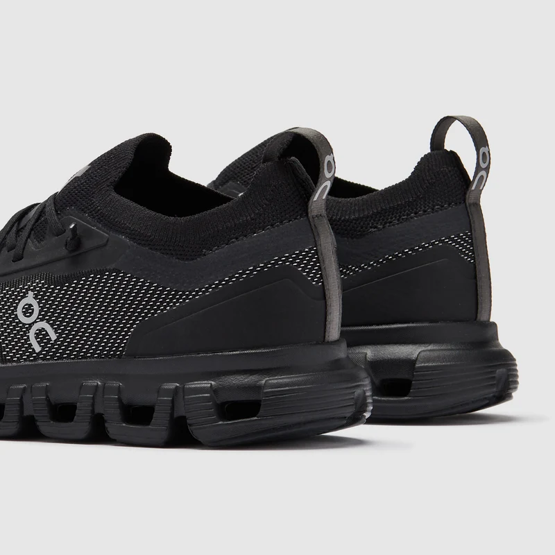 On Damen Cloud 6 Versa