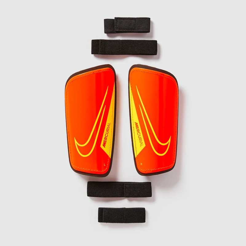 Nike Mercurial Hardshell Schienbeinschützer
