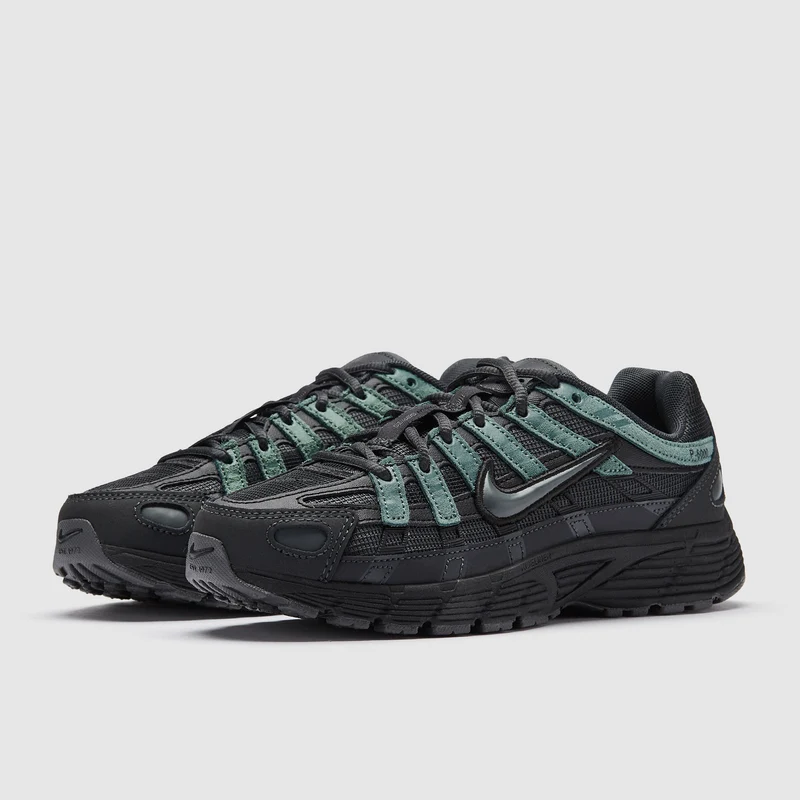 Nike Schuh (ältere Kinder) P