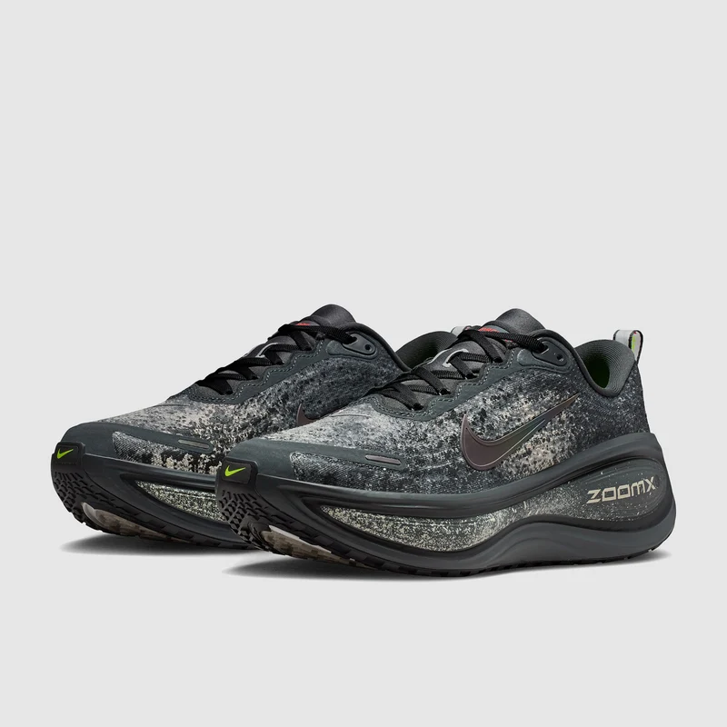 Nike Straßenlaufschuh (Herren) Vomero Plus