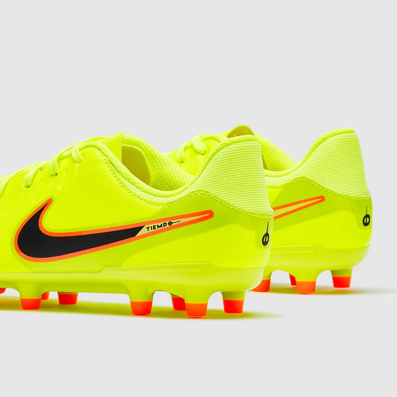 Nike Low Top Fußballschuh für verschiedene Böden für jüngere