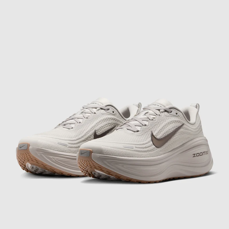Nike Straßenlaufschuh (Herren) Vomero Plus