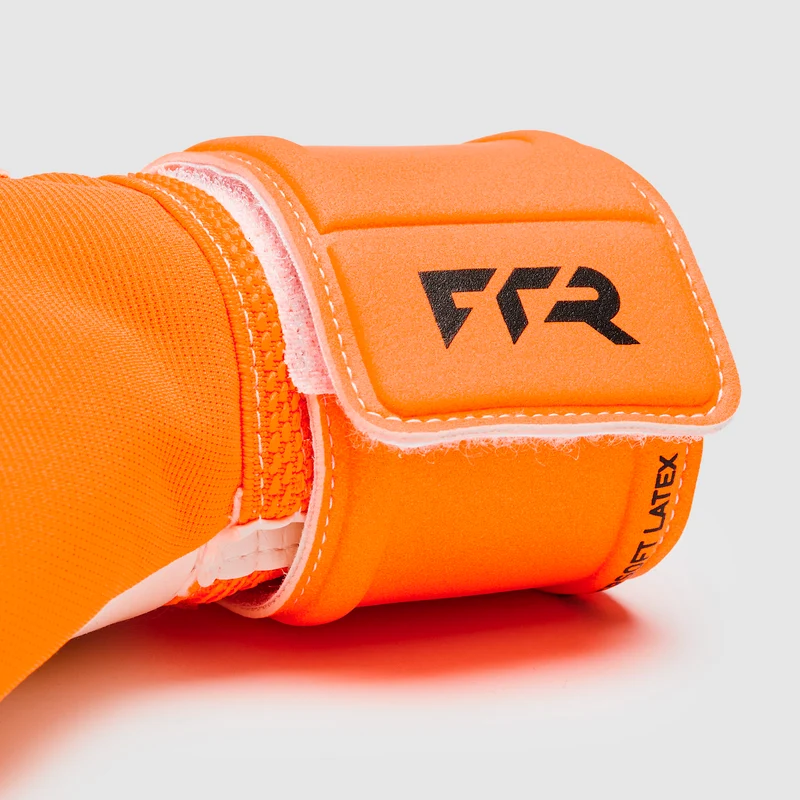Puma Future Match Negative Cut