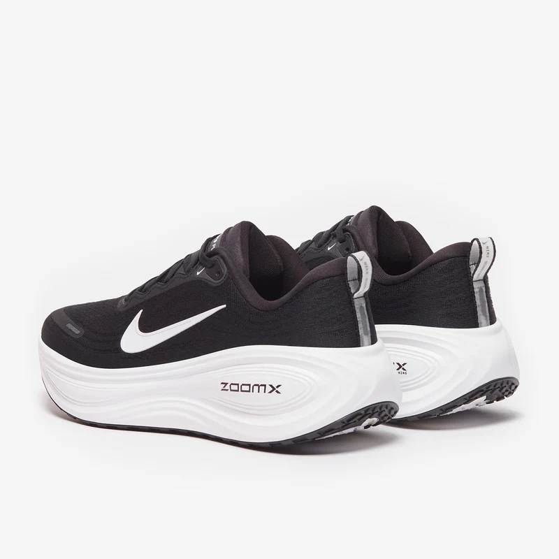 Nike Straßenlaufschuh (Herren) Vomero Plus