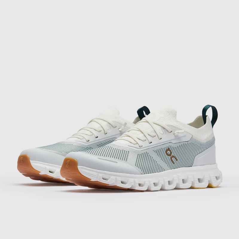 On Damen Cloud 6 Versa