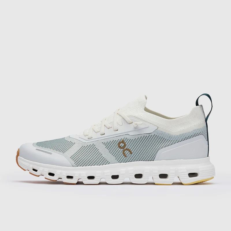 On Damen Cloud 6 Versa