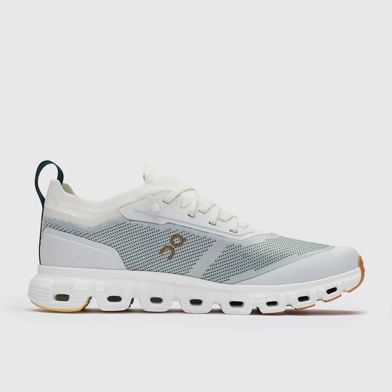 On Damen Cloud 6 Versa