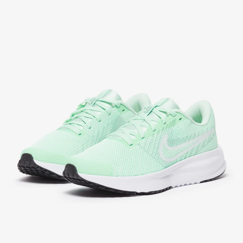 Nike Damen Run Defy