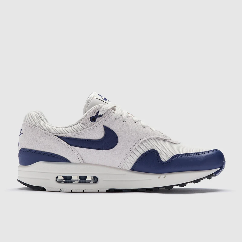 Nike Schuh (Herren) Air Max 1 Essential