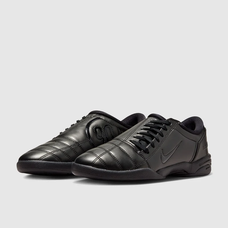 Nike Damenschuh Total 90