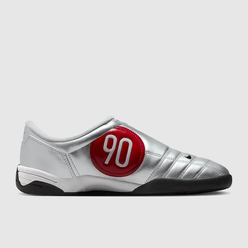 Nike Damenschuh Total 90