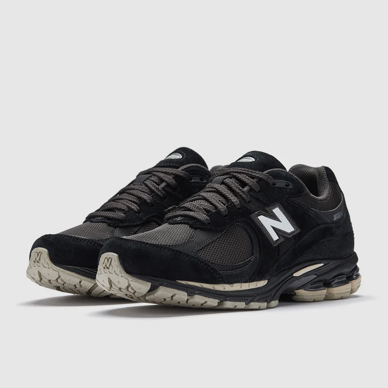 New Balance 2002R