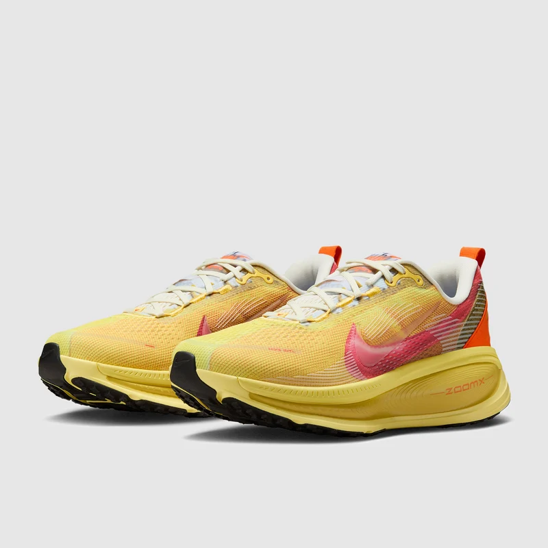 Nike Straßenlaufschuh (Herren) Vomero 18 SE