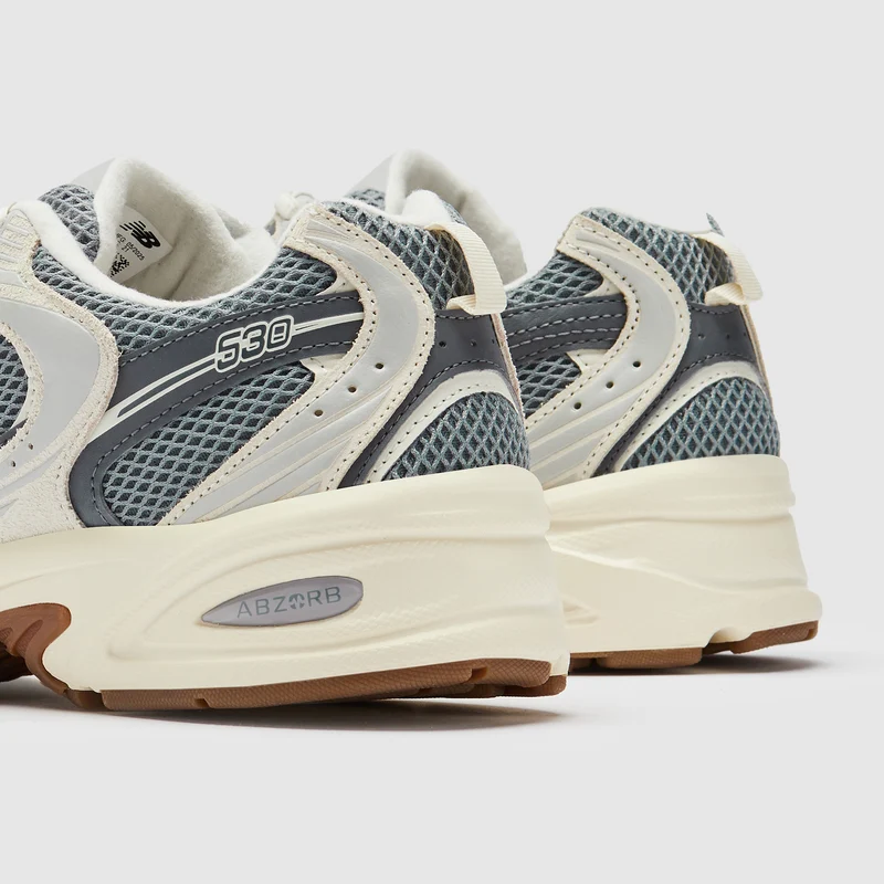 New Balance 530