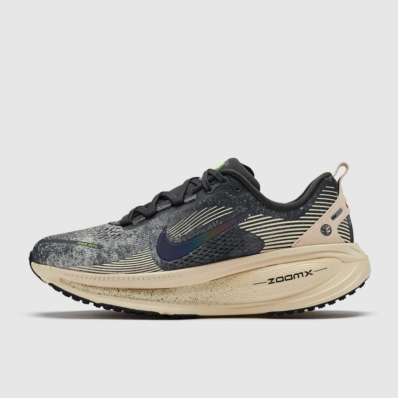 Nike Vomero 18