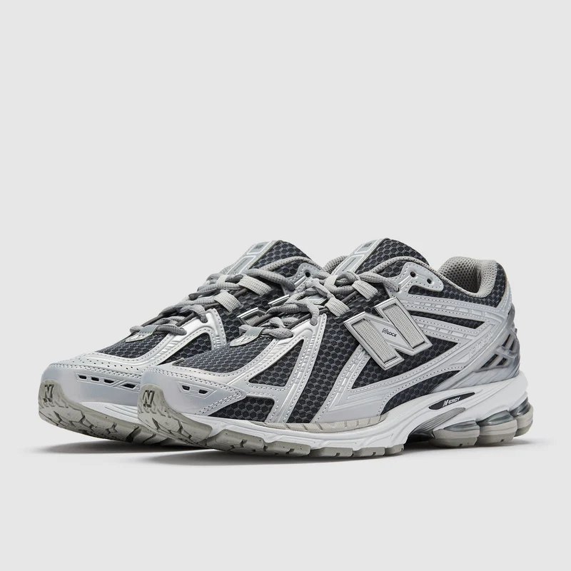 New Balance 1906R