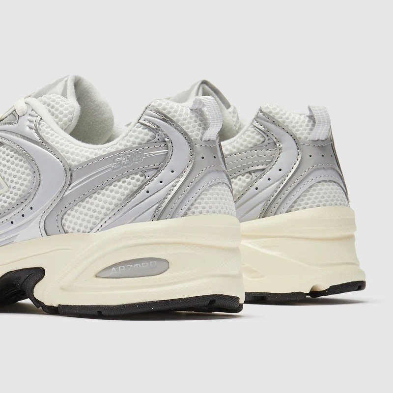 New Balance Damen 530