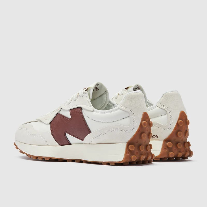 New Balance 327