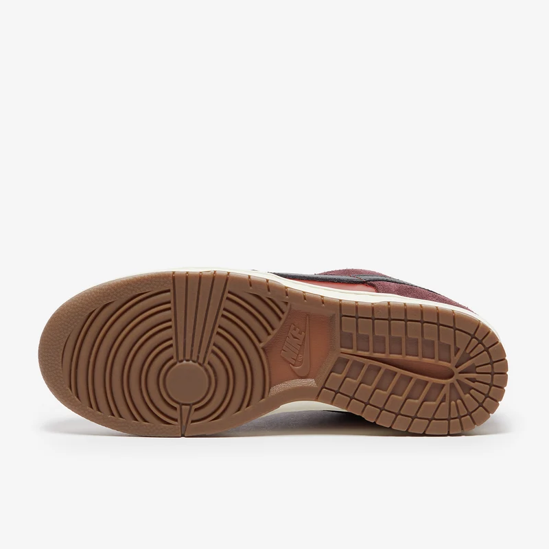 Nike Schuh (Herren) Dunk Low Retro SE