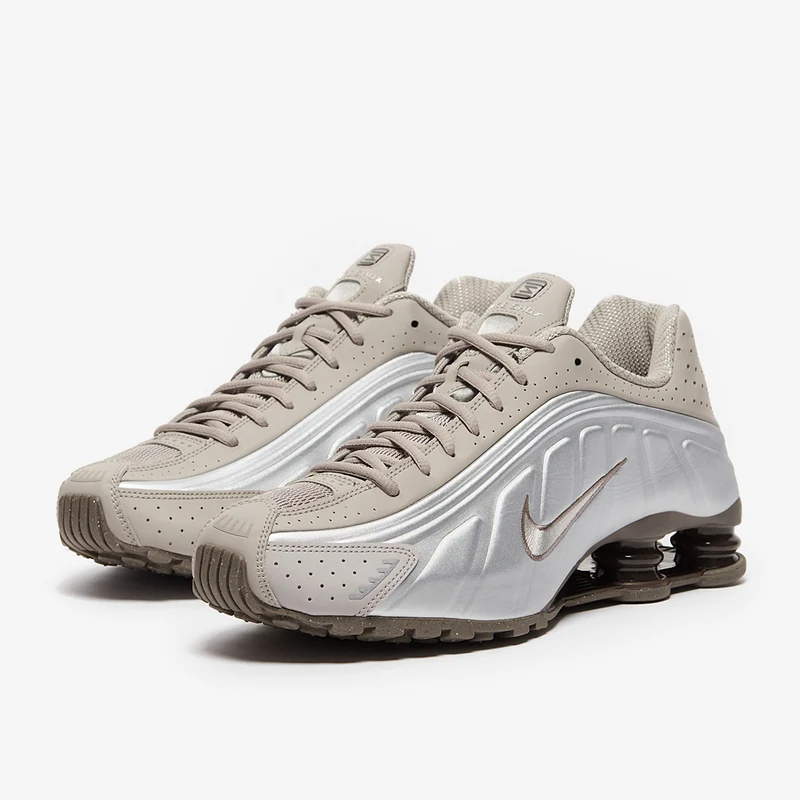 Nike Sportswear Shox R4