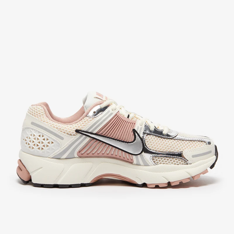 Nike Schuh (Damen) Zoom Vomero 5