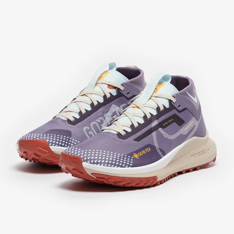 Nike Damen ReactX Pegasus Trail 4 GORE-TEX