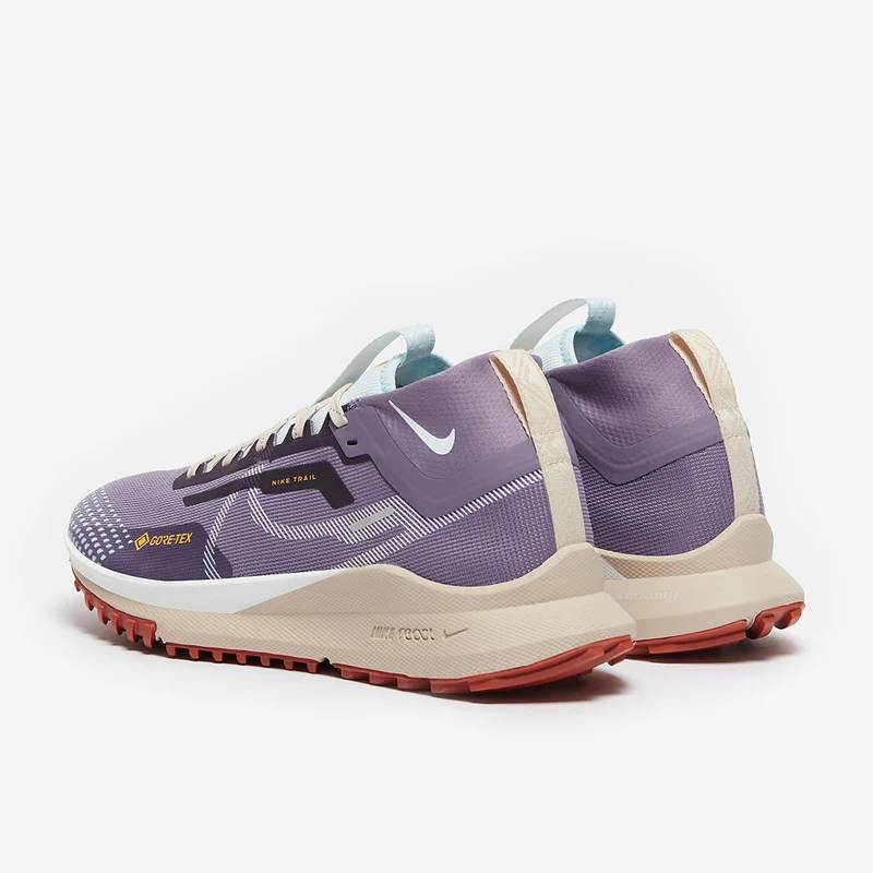 Nike Damen ReactX Pegasus Trail 4 GORE-TEX