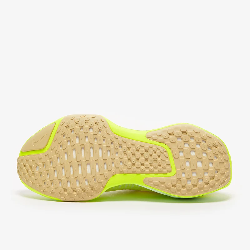 Nike Straßenlaufschuh (Herren) Invincible 3