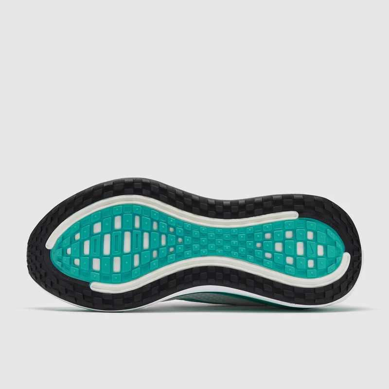 Nike Straßenlaufschuh (Damen) Vomero Plus