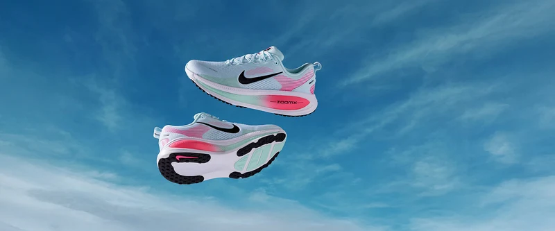 Nike Straßenlaufschuh (Herren) Vomero 18