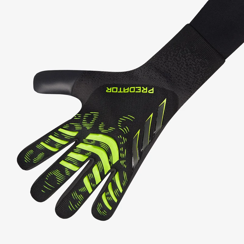 adidas Predator Pro