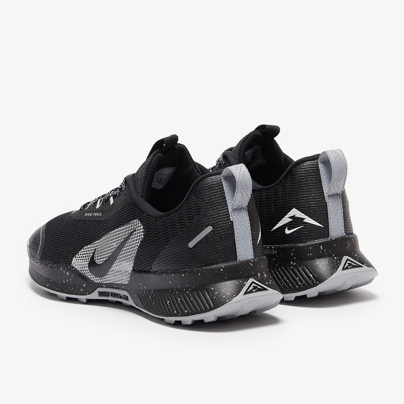 Nike Juniper Trail 3