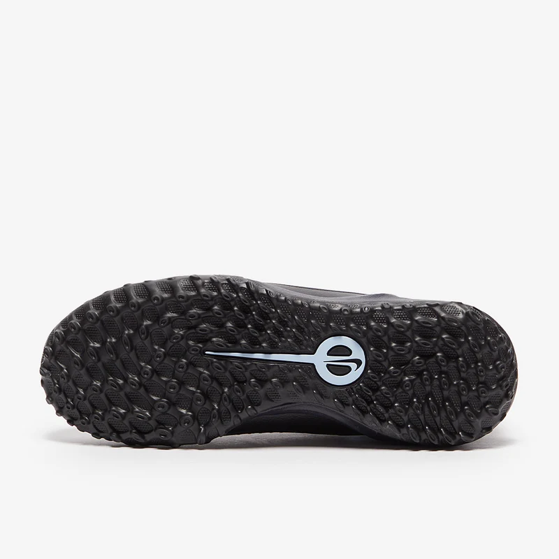 Nike Low Top Turf