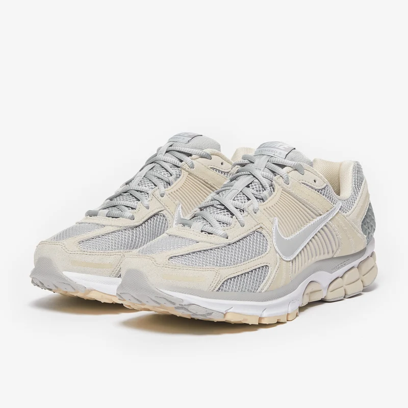 Nike Herrenschuh Zoom Vomero 5