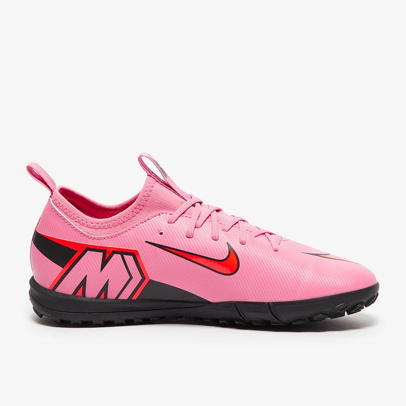 Nike TF Low-Top