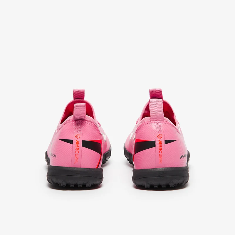 Nike TF Low-Top