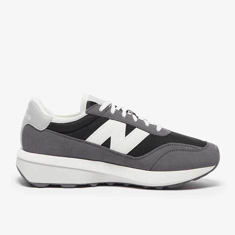 New Balance 370