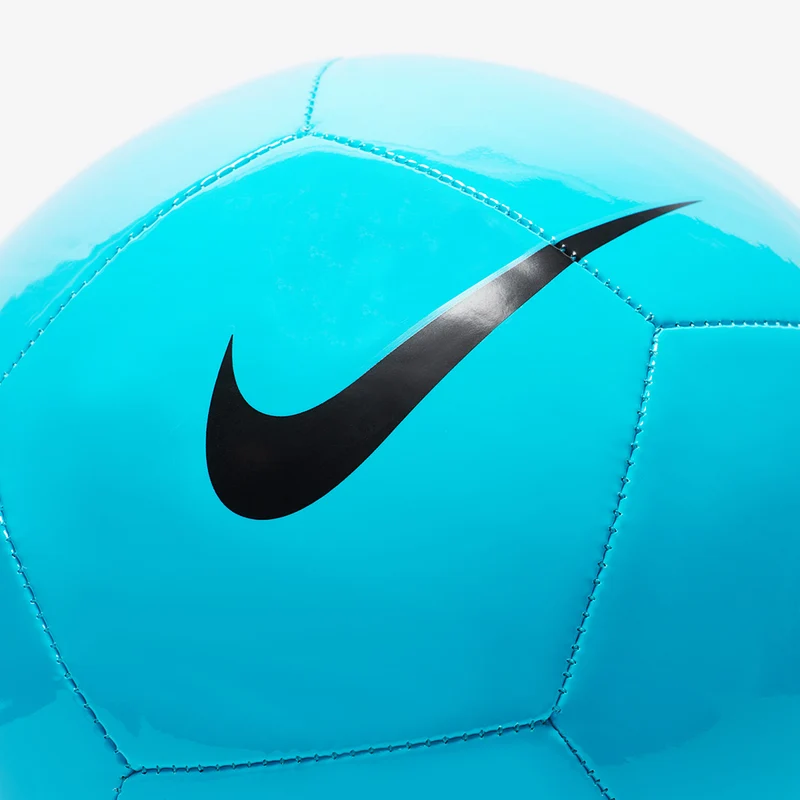 Nike Pitch Fußball