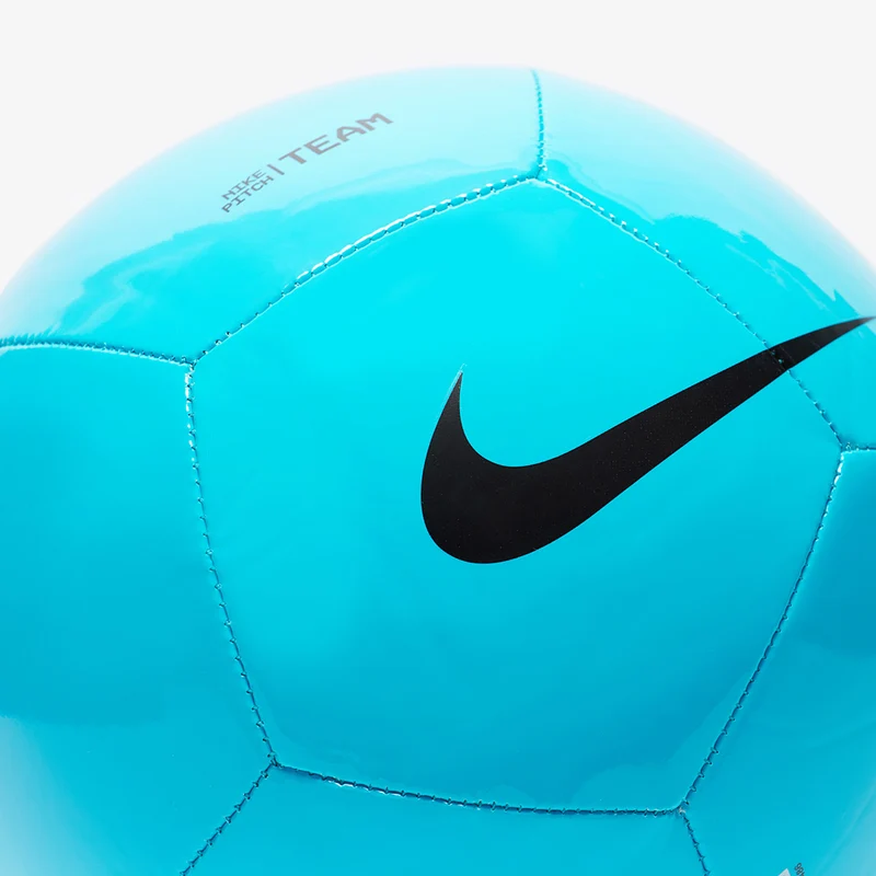 Nike Pitch Fußball