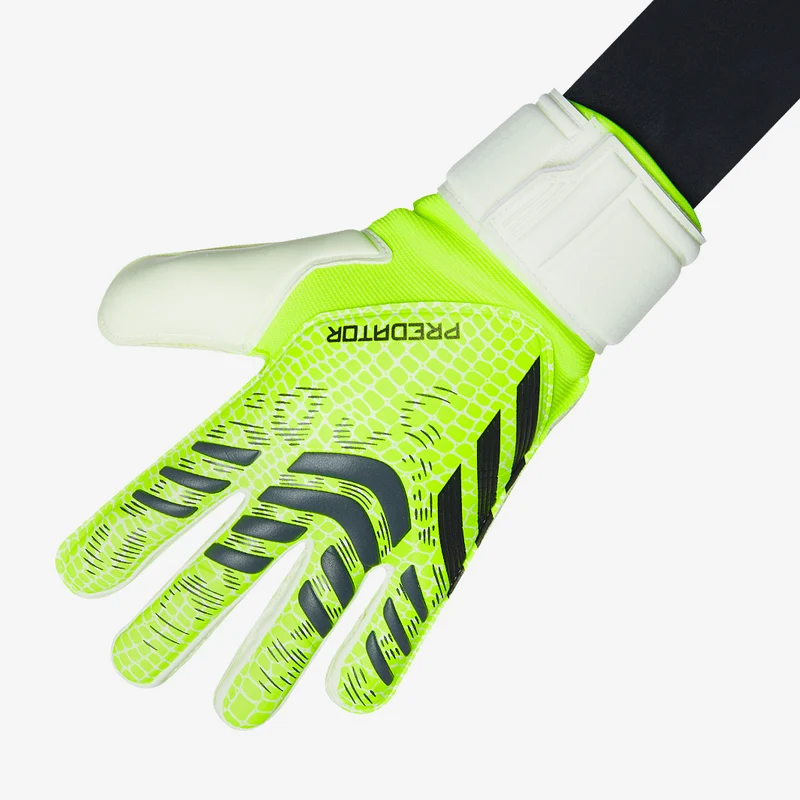 adidas Predator Match