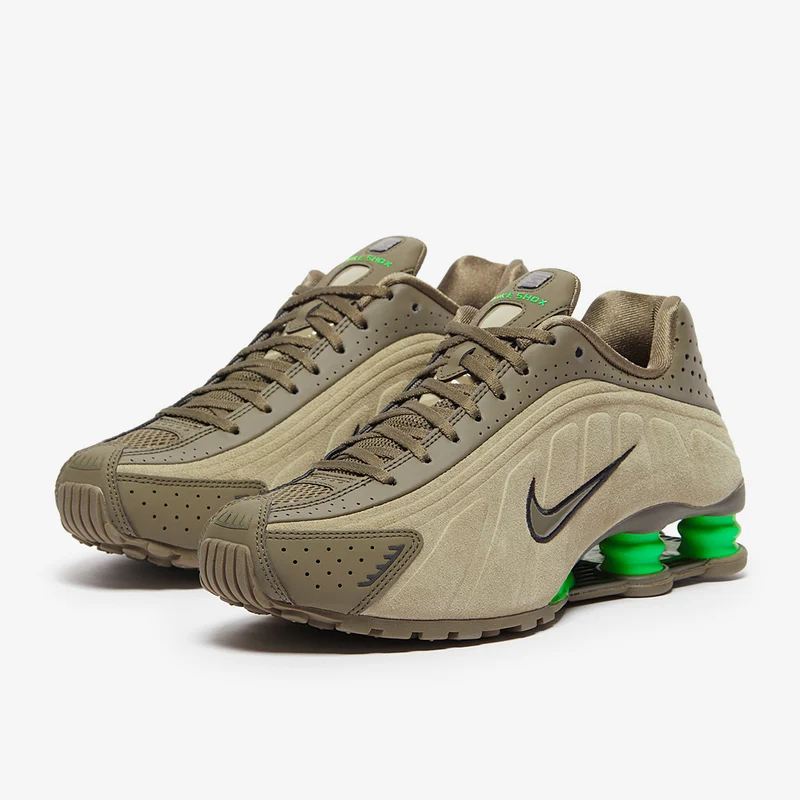 Nike Schuh (Damen) Shox R4