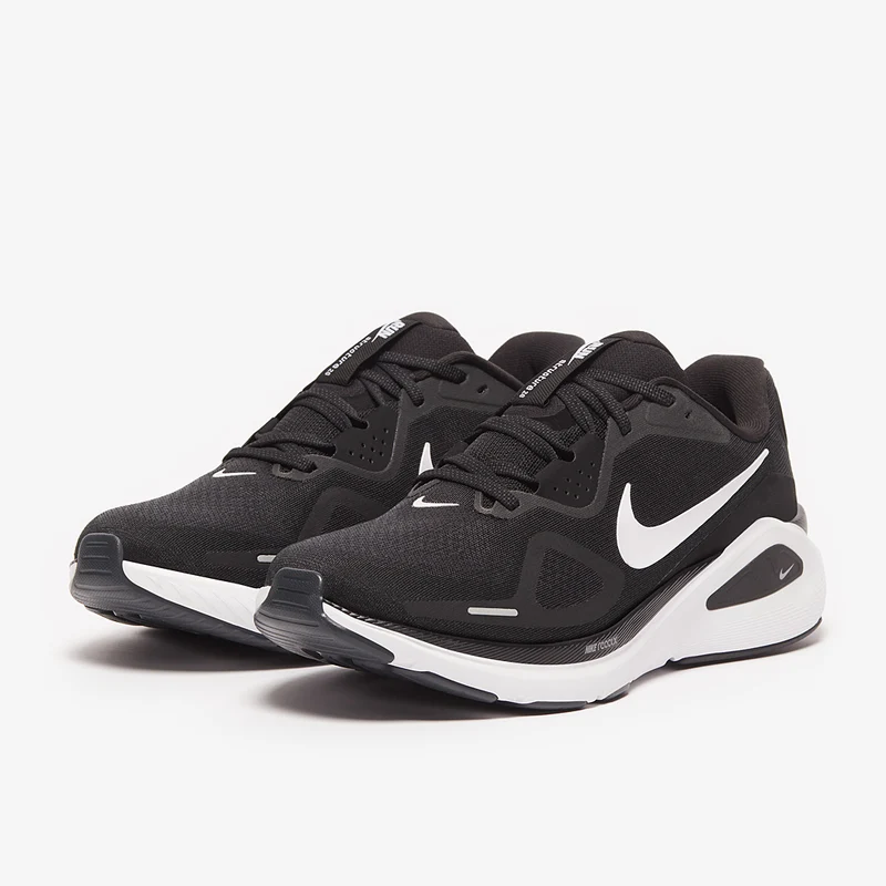 Nike Straßenlaufschuh (Herren) Structure 26