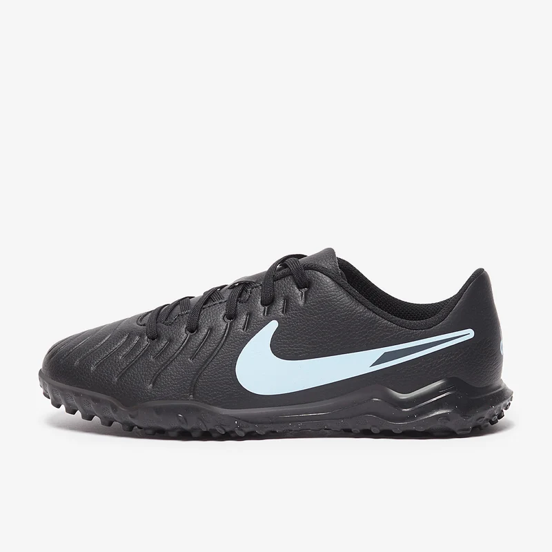Nike Low Top Turf