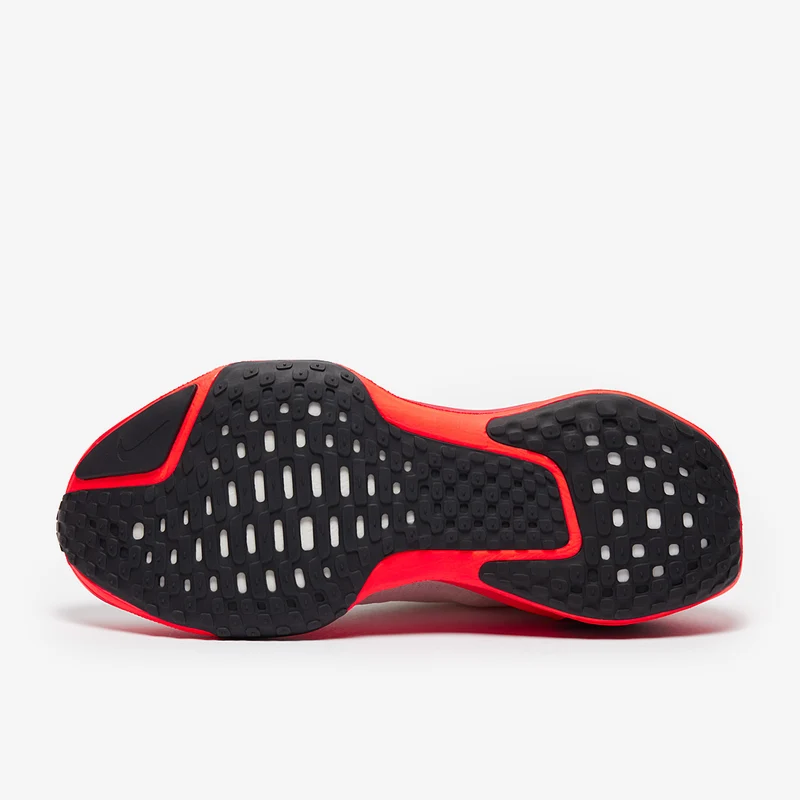 Nike Straßenlaufschuh (Herren) Invincible 3