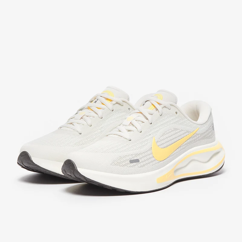 Nike Straßenlaufschuh (Damen) Journey Run