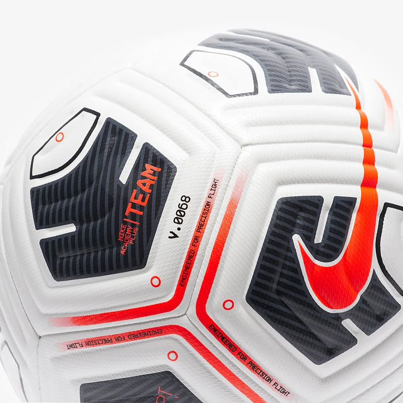Nike Academy Plus Fußball