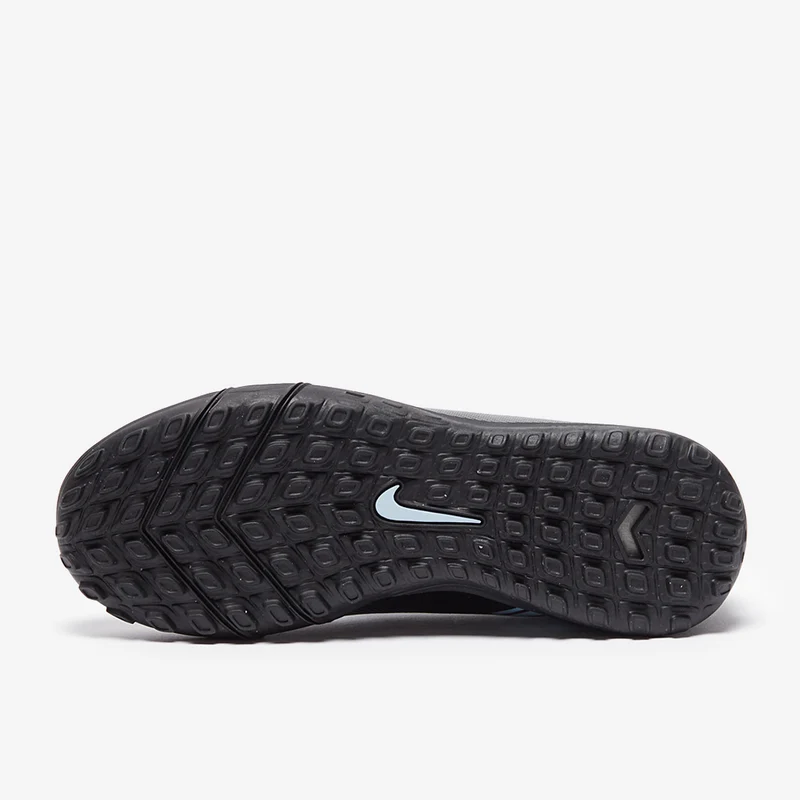 Nike TF Low-Top