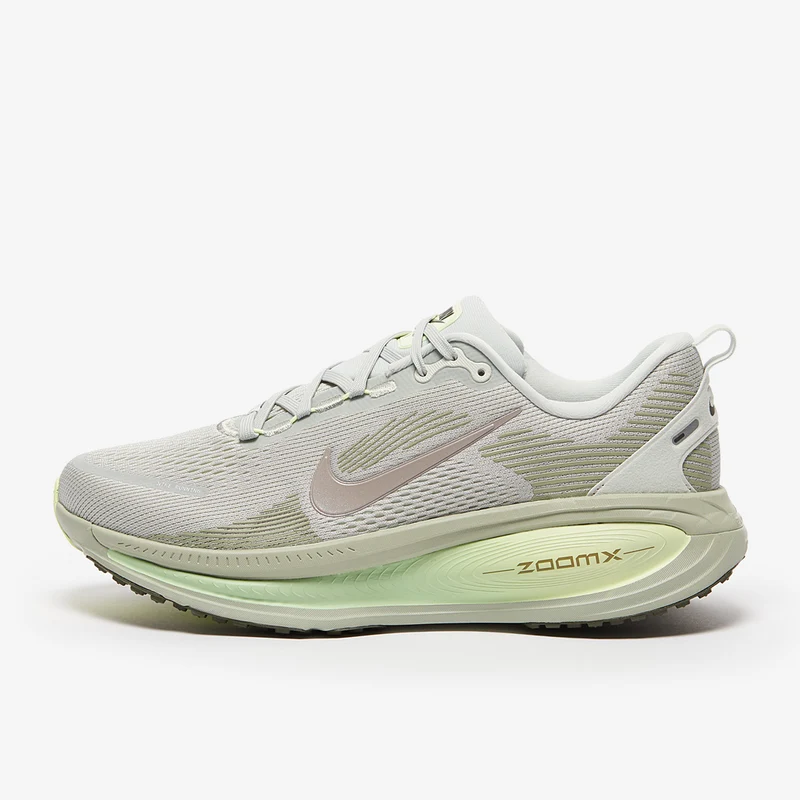 Nike Straßenlaufschuh (Herren) Vomero 18